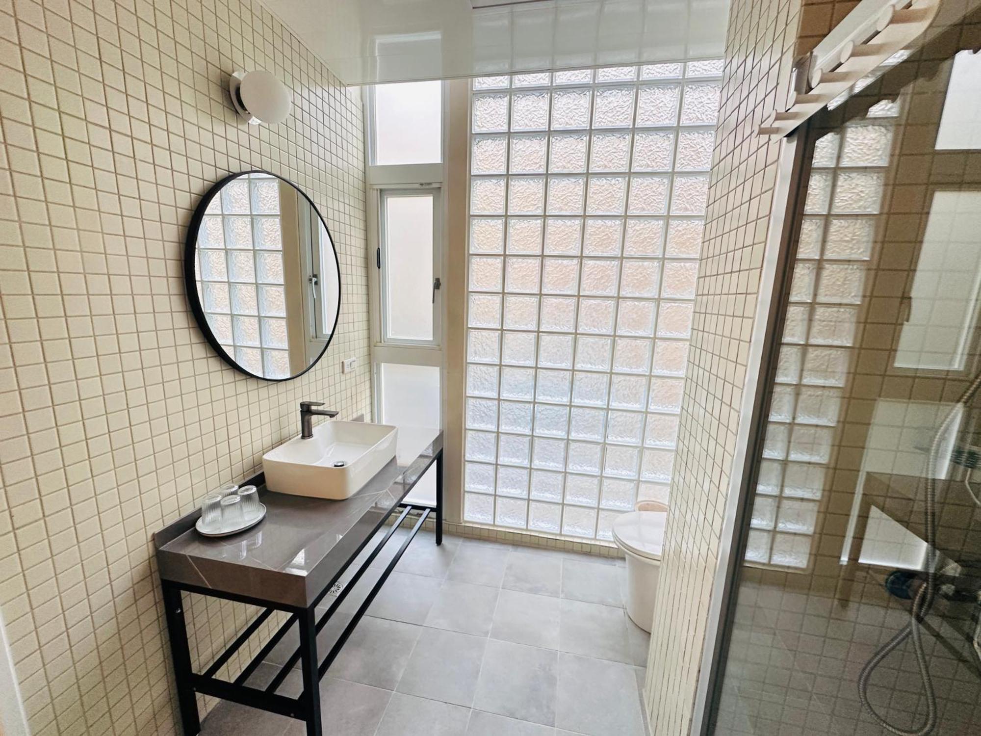 H-Khun Apartment Donggang Luaran gambar